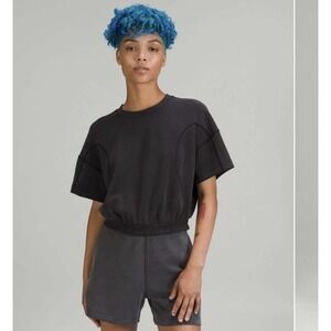 lululemon athletica Black Short Sleeve Tee